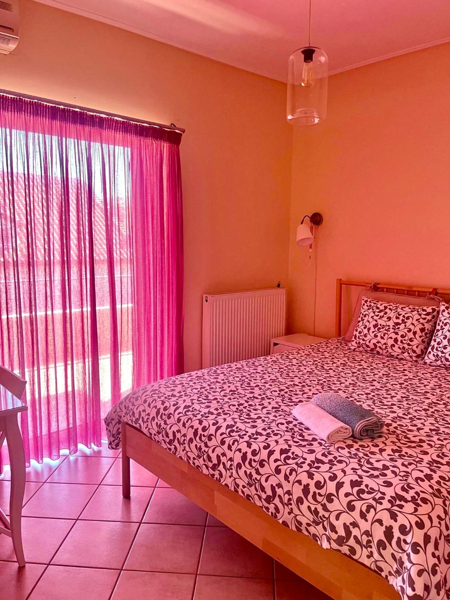 Chloe'S Sunrise Beach House Villa Athens Ngoại thất bức ảnh
